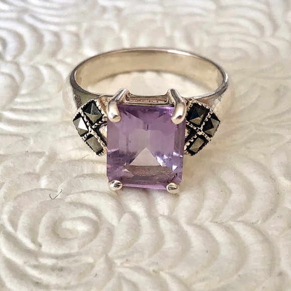 Sterling Silver & CZ Marcasite Ring - Picture 2 of 4